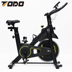 Brasil Marking Vélo d'entraînement d'intérieur, Vélo de fitness, Vélo de spinning avec roue d'inertie de 6 kg Wct - Product Image 6