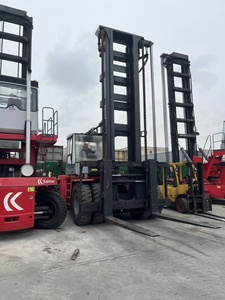 Montacargas Usado Kalmar DCP de Combustión Interna 4X4 con Motor Diésel Volvo, Mástil de Tres Etapas y Neumáticos - Product Image 6