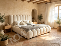 Lit de rangement moderne et luxueux en bouclette crème avec tête de lit rembourrée et design nuage de bulles