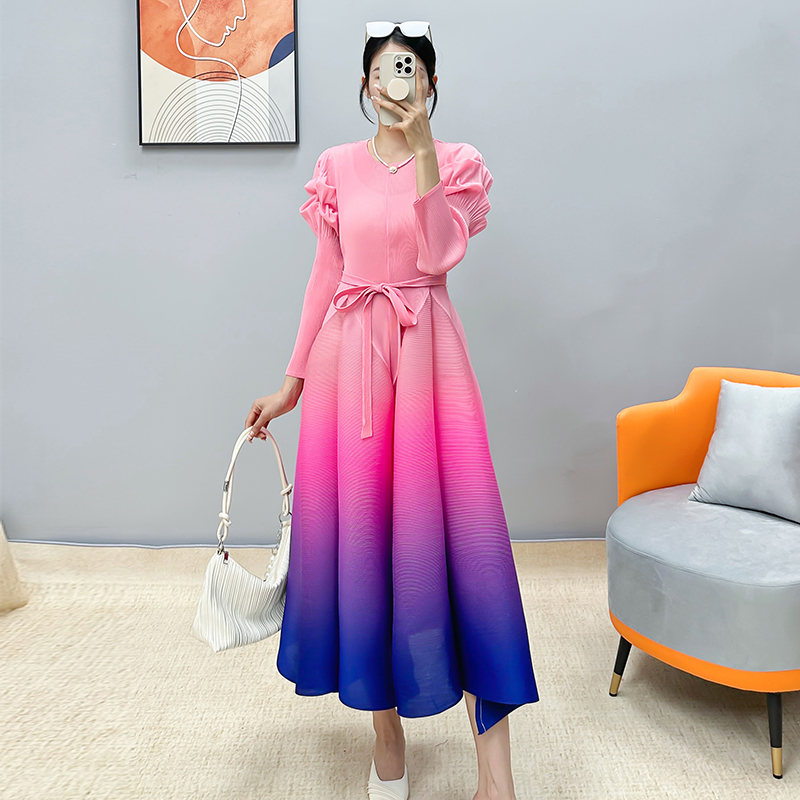 chinese dress ladies Glamour White Gradient Sequin Square Neck Wedding Dress Nude Beige