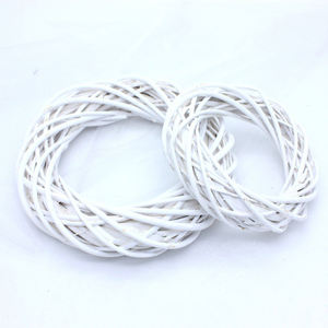 Vente chaude Noël fait à la main blanc en gros décoration saule couronne en osier - Product Image 5