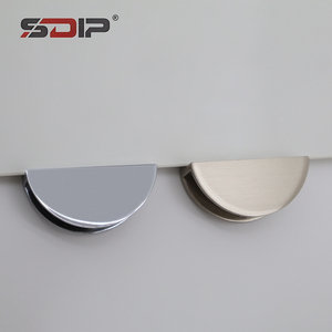 Personalizzabile <span class=keywords><strong>in</strong></span> <span class=keywords><strong>vetro</strong></span> moderno morsetto a parete regolabile <span class=keywords><strong>in</strong></span> lega di zinco <span class=keywords><strong>mensola</strong></span> <span class=keywords><strong>in</strong></span> <span class=keywords><strong>vetro</strong></span> staffa per 8MM ripiano <span class=keywords><strong>in</strong></span> <span class=keywords><strong>vetro</strong></span> - Product Image 6