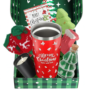 Coffret Cadeau de Noël de Luxe Comprenant un Gobelet Isotherme Rouge, des Chaussettes Confortables, une Bougie et des Bombes de Bain – Cadeau d'Entreprise pour les Fêtes - Product Image 1