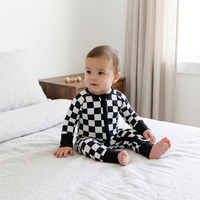 Combinaison bébé en viscose de bambou avec fermeture éclair YKK bidirectionnelle, motif damier, manches longues, poignets convertibles, sommeil-sommeil avec pieds intégrés, respirante