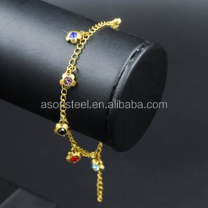 เครื่องประดับแฟชั่นคุณภาพสูง ดีไซน์หรูหรา ชุบทอง 18k สร้อยข้อเท้าสแตนเลสประดับดอกไม้เพทายหลากสี พร้อมจี้ห้อยและกำไลข้อมือ - Product Image 3