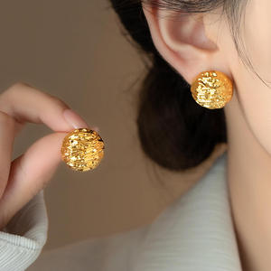 TO34-D femmes élégant cercle boucles d'oreilles Vintage lignes irrégulières géométrique mode exquis fête cadeau principalement en laiton - Product Image 4