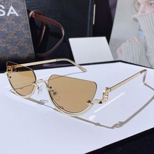 Gafas de Sol Personalizadas con Logotipo, Moda Retro Y2K 2025, Montura Pequeña de Aleación, Protección UV400, Media Montura, Estilo Ojo de Gato para Mujer - Product Image 6