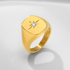 Anillo de Zirconia Cúbica en Forma de Estrella, Anillo Geométrico Simple y Clásico, Impermeable, Joyería para Mujer, Anillos de Acero Inoxidable - Product Image 1