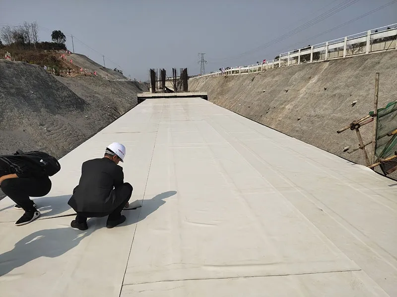 3 שכבות גג דבק עצמי tpo קרום גג עמיד למים לבניית גג דבק עצמי