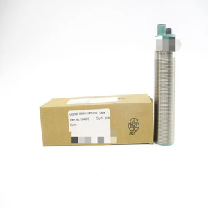 UC2000-30GM-IUR2-V15 104093 10-30VDC NSMP Nuovo Originale Pronto per la Spedizione PLC Dedicato per Automazione Industriale Programmazione PAC - Product Image 1
