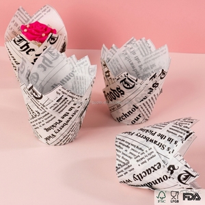 Emballage de gâteau étanche à l'huile de couleur unie jetable Tulip Cupcake Liner Tulip Muffin Cupcake Tasse en papier Tasse de cuisson pour la fête de <span class=keywords><strong>mariage</strong></span> - Product Image 1