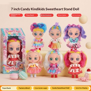 Poupée en vinyle Kindi Kids Sweetheart de 7 pouces avec yeux 5D et bandeau - Cadeau de Noël - Product Image 1