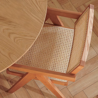 Fauteuil vintage en bois massif, siège en rotin tissé à la main pour salle à manger de style fermier