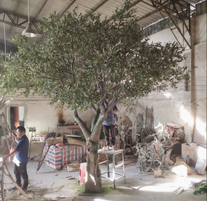 Real Touch Olivier Grand olivier Olivier artificiel pour les décorations dans les parcs Centres commerciaux Hôtels Projets d'aménagement paysager - Product Image 2