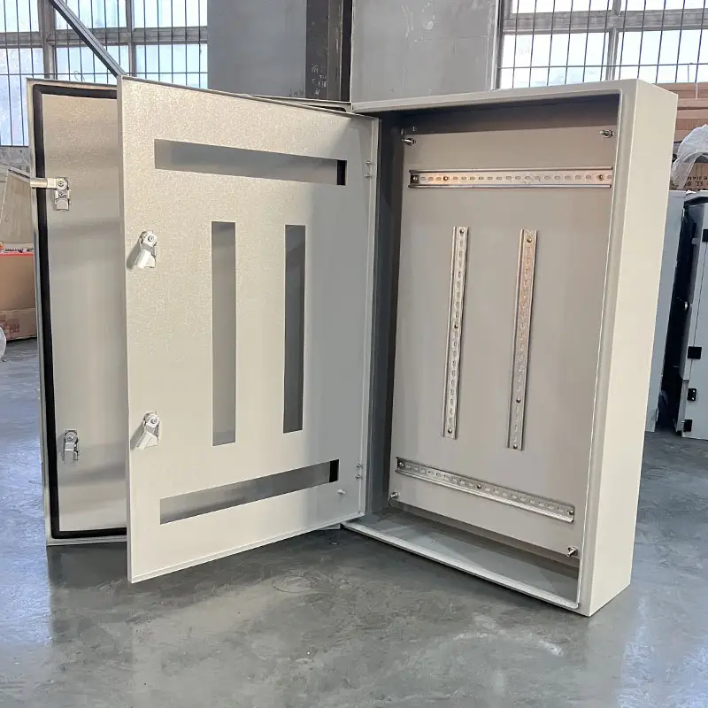 आंतरिक दरवाजे के साथ कस्टम वॉटरप्रूफ दीन रेल एनक्लोजर माउंटिंग पैनल बॉक्स 400x300x200 मिमी