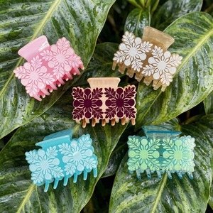 BELLE WORLD Pinzas para el Cabello con Diseño de Flores Hawaianas, Color y Patrón Personalizados, Diseño <span class=keywords><strong>Ume</strong></span>, Pinzas para el Cabello de Verano para Mujer - Product Image 1