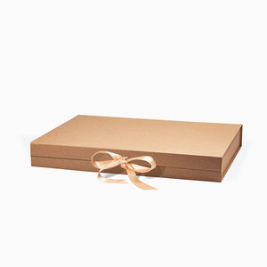 Luxury Shallow Logo Printing Brown Kraft Magnetic Cardboard Gift Box Packing with Ribbon
