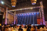 Écran LED couleur plein format P3.91 pour location extérieure, étanche et mobile, idéal pour les concerts, événements et publicité