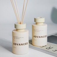 Diffuseurs d'arômes sans feu 150ML Bouteille en verre blanc Diffuseurs de parfum Désodorisant pour la maison Cadeau d'aromathérapie