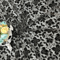 2024 tissu brodé floral tissu de dentelle de coupe pour les tissus de cordon doux de mariage nigérian