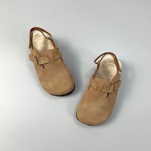 Chaussons unisexes chauds en similicuir suédé doux pour l'automne et l'hiver, sabots doux avec boucle - Product Image 3