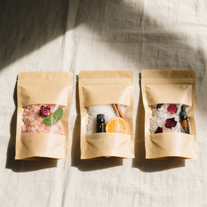 Sal de baño de spa corporal de lavanda orgánica de etiqueta privada OEM, baño relajante para pies y exfoliante de baño, limpieza natural - Product Image 1