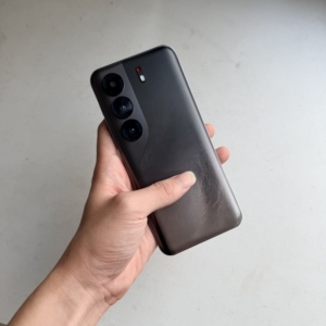 Camon 40 Pro รุ่นดั้งเดิม หน้าจอโค้ง 6.8 นิ้ว 90Hz LCD HD 8+256GB 5G LTE สมาร์ทโฟนสำหรับเล่นเกม แบตเตอรี่ 8000mAh กล้อง 108MP ระบบจดจำใบหน้า Android - Product Image 6