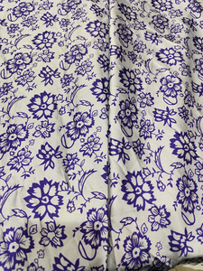 Tissu satiné 100% polyester imprimé multicolore, tissu lisse, doux et brillant pour la couture DIY, artisanat, décoration de robes de mariée, utilisation pour les filles - Product Image 4