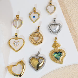 Pendentif <span class=keywords><strong>luxe</strong></span> léger haut de gamme fait à la main pendentif à breloque fine cœur plaqué or pendentif amour d'<span class=keywords><strong>occasion</strong></span> accessoires <span class=keywords><strong>bijoux</strong></span> de mode - Product Image 1