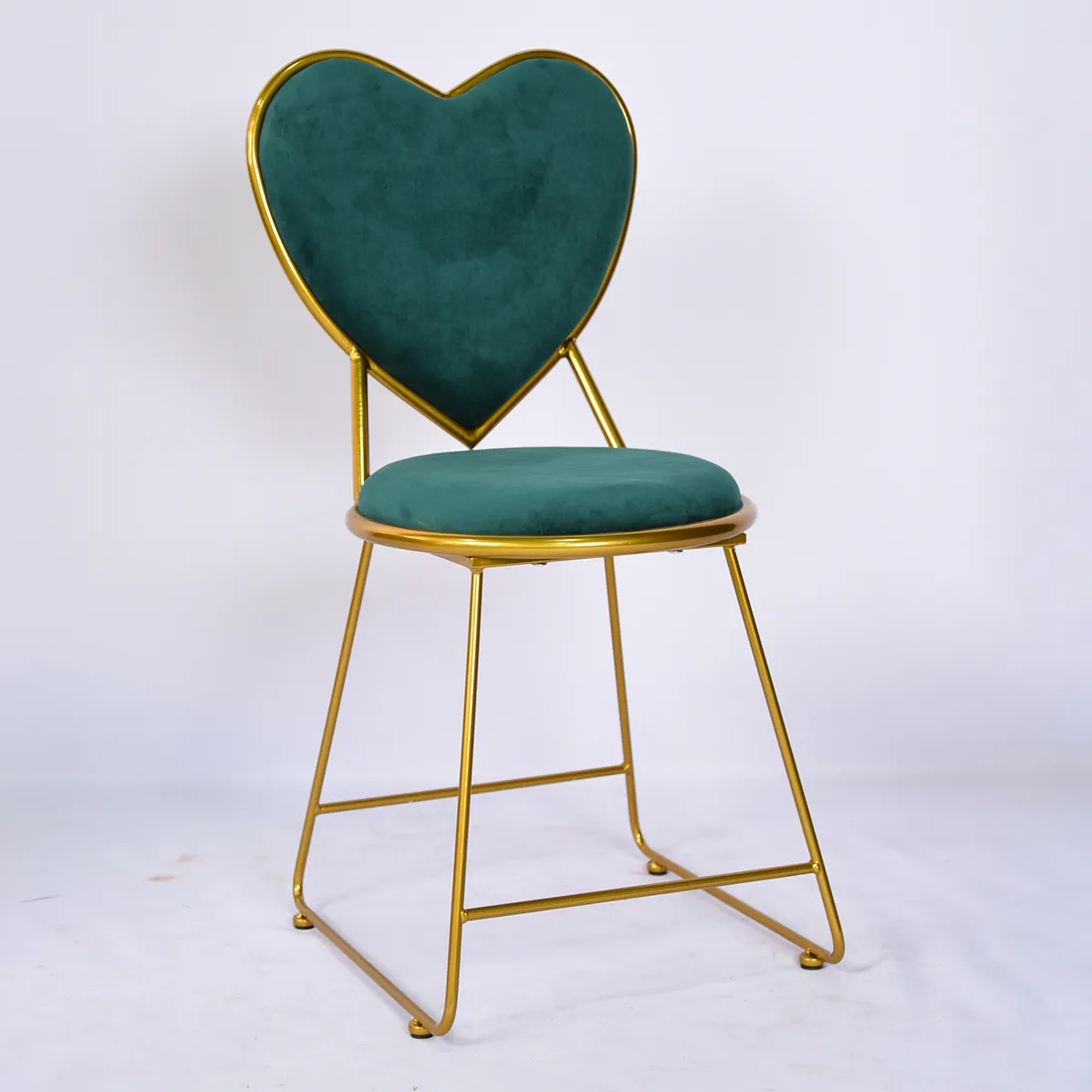 Elegante nordico nuovo Design moderno con immagine a forma di cuore ristorante da pranzo sedia con struttura in metallo verde Velver sedile sedie da pranzo