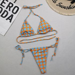 Maillot de bain une pièce micro-soutien-gorge et string en V pour femme, imprimé logo personnalisé (motif uni/à pois), antibactérien, séchage rapide - Product Image 2