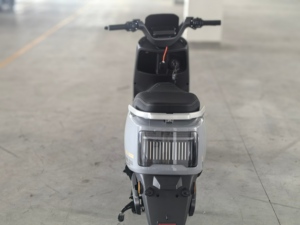 Motocicleta de Larga Duración 120KM, 2000W, 72V, Carga Rápida, EEC COC, para Viajes Largos - Product Image 4