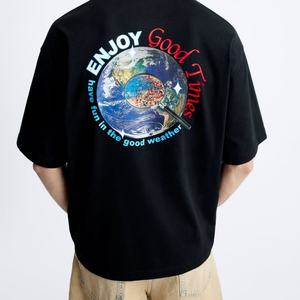 T-shirt pour homme avec imprimés brodés contrastés, t-shirt imprimé contrasté de haute qualité, logo personnalisé, fabricants de vêtements sur mesure - Product Image 4