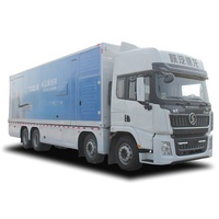 Camion de radiologie mobile SHACMAN X5000 8x4 avec scanner CT et DR pour le sauvetage médical sur le terrain et le dépistage en santé publique