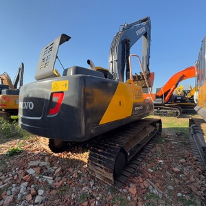 Presque neuf, durable et très demandé : pelle hydraulique sur chenilles Volvo EC210 de 21 tonnes d'occasion pour chantier de construction - Product Image 3