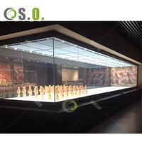 Vitrine du musée boutique et expositions du musée des sciences