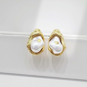 Custom plata 925 sterling <b>silver</b> <b>big</b> chunky <b>earring</b> exaggerated bridal unique 22k Gold Plated Freshwater Pearl Stud <b>Earrings</b> - Product Image 1