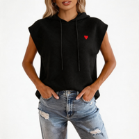 Gilet pull sans manches à capuche pour femme, tricoté, avec broderie cœur rouge, cordon de serrage, épaules tombantes, coupe ample, décontracté, pour superposition, haut de printemps