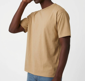 T-shirt pour homme en coton peigné 100% de haute qualité, coton lourd, vente en gros, streetwear, logo personnalisé, impression DTG, t-shirt surdimensionné - Product Image 2