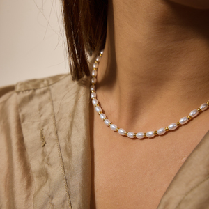 Gioielli dal Design Originale J&D, Raffinata Collana Classica Placcata Oro 18K in Acciaio Inossidabile con Perla Barocca in Vetro e Chiusura <span class=keywords><strong>a</strong></span> T - Product Image 4
