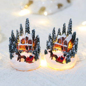 Casa de Navidad de Resina, Adornos Luminosos, Micropaisaje, Casa Pequeña, Idea de Regalo para Decoraciones Festivas - Product Image 3
