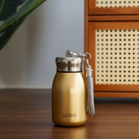 Bouteille d'eau isolée en titane pur, texturée, à boire directement, portable, idéale pour les cadeaux, vaisselle de voyage