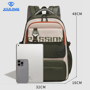 Zaino Casual Impermeabile Leggero da Viaggio Urbano per Uomo e Donna, Stile Minimalista, Chiusura con Cerniera, Grande Capacità - Product Image 4