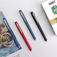 Stylo bille en gel personnalisé pour usage professionnel, noir, caoutchouté, toucher doux, avec logo personnalisé et encre gel noire, rouge, bleue de 0,5 mm