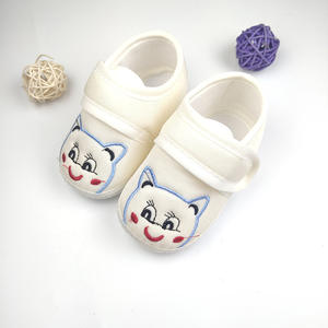 पहले वॉकर्स/प्री-वॉकर्स बेबी Shoes0-12 महीने - Product Image 4