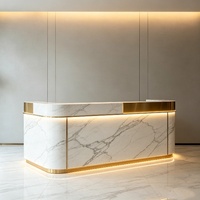 Comptoir de réception en marbre cannelé naturel personnalisable - Meuble d'accueil de luxe pour la décoration des halls d'hôtels et d'appartements - Vente chaude