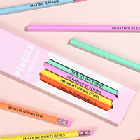 Top fabricant de haute qualité lapiz prix de gros personnalisé ensemble de crayons en bois uni fournitures de papeterie crayons HB colorés