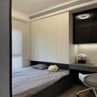 Lit de rangement Tatami démontable à plat avec séparateurs intérieurs réglables pour chambre d'hôtel ou de gîte à l'étranger