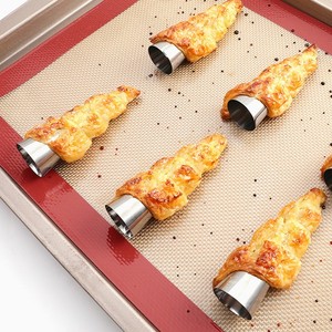 Tapis <span class=keywords><strong>de</strong></span> cuisson en silicone antiadhésif réutilisable pour macarons, <span class=keywords><strong>feuille</strong></span> <span class=keywords><strong>de</strong></span> travail pour étaler la pâte, tapis <span class=keywords><strong>de</strong></span> cuisson pour biscuits, compatible lave-vaisselle et four - Product Image 3