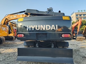 Excavatrice hydraulique sur chenilles Hyundai 210w-9 de 12 tonnes en excellent état, avec moteur à engrenages inclus, composants principaux d'origine Corée, occasion - Product Image 6